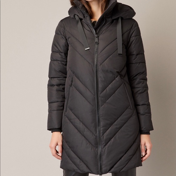 Black quilted winter coat - Picture 1 of 6